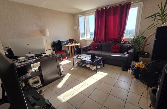 T3 Caudéran — photo 2