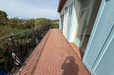 Appartement 3 pièces 1300 €