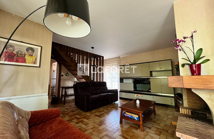 SEBAZAC CONCOURES MAISON DE PLAIN PIED 4 CHAMBRES — photo 5