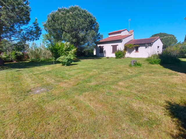 Beauzelle - Terrain constructible - 500 m² — photo du bien