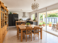 Maison de plain-pied avec piscine   Fendeille — photo 2