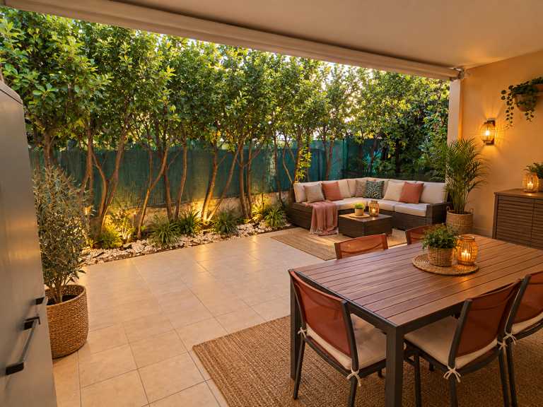 MENTON BORRIGO - 3 PIECES AVEC TERRASSE, JARDIN, CAVE ET GAR — photo 1
