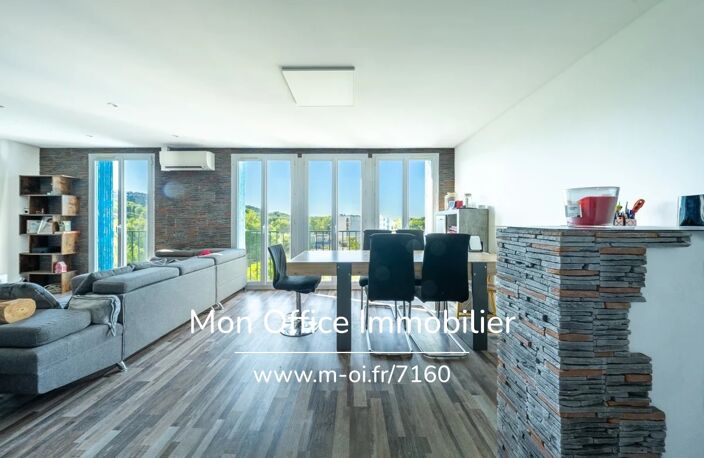 Référence : 7160-MCO. - Appartement 3 pièces dernier étage vue dégagée et mer — photo 3