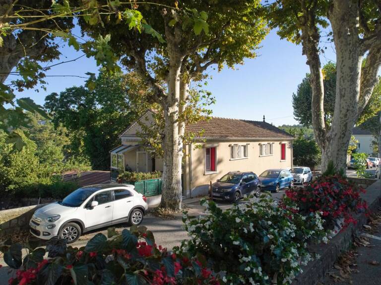 EXCLUSIVITÉ – VALENSOLE – MAISON DE VILLE 112 m² AVEC GARAGE- 3 LOGEMENTS POSSIBLES — photo 1
