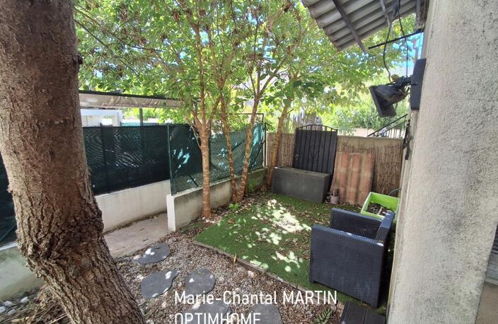 REZ-DE-JARDIN TYPE 3 – JARDIN, TERRASSE, COUR & VÉRANDA – CHUTES-LAVIE 13° — photo 2