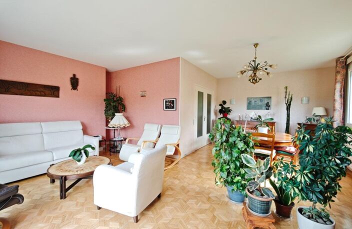 Maison à vendre 7 pièces ROMAGNAT (63) — photo 3