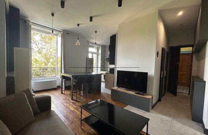 Appartement à louer 3 pièces ECULLY (69) — photo 2