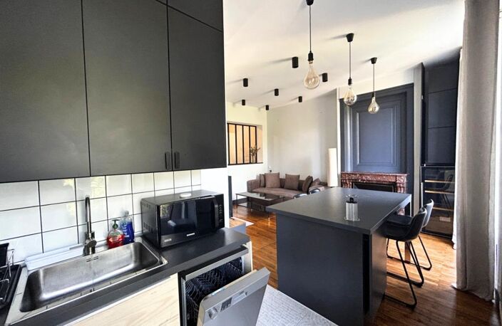 Appartement à louer 3 pièces ECULLY (69) — photo 3