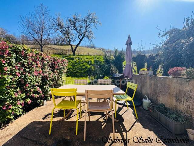 Maison de caractère atypique – 7 pièces avec Terrain  Quincié-en-Beaujolais 69430 — photo du bien