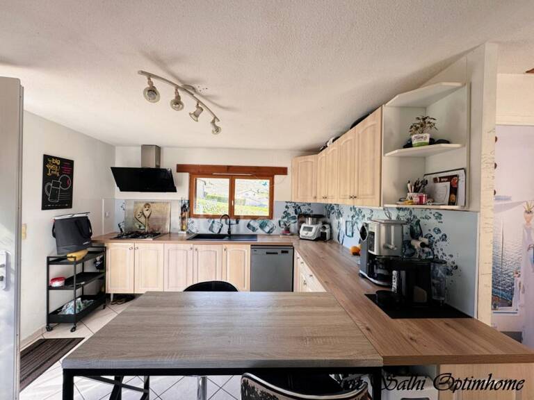 Maison de caractère atypique – 7 pièces avec Terrain  Quincié-en-Beaujolais 69430 — photo 1