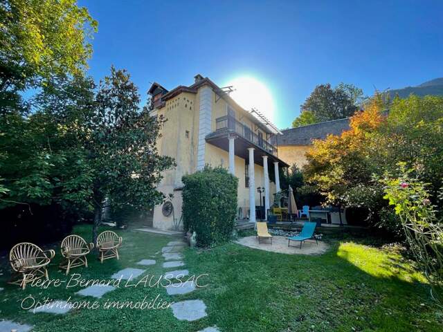 Maison bourgeoise de caractère de 215 m2 habitables avec un local commercial et deux chambres d’hôtes à Chamoux-sur-Gelon (73390) — photo du bien