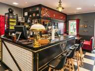 BAR-RESTAURANT – EMPLACEMENT N°1 - Fonds de commerce - proche Pont Saint Martin — photo 3