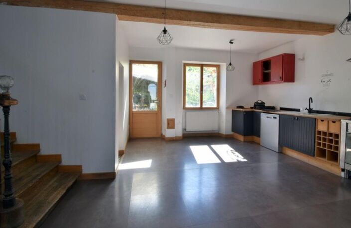 VENTE - MAISON DE VILLAGE - JARDIN — photo 5