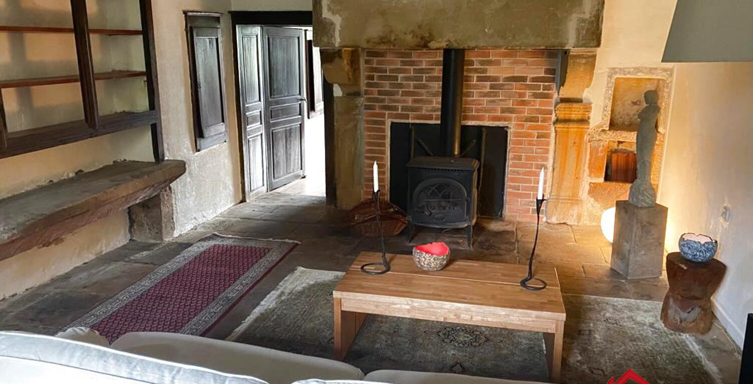 COUP DE COEUR ASSURÉ - MAISON DE CARACTERE RENOVEE - — photo 1
