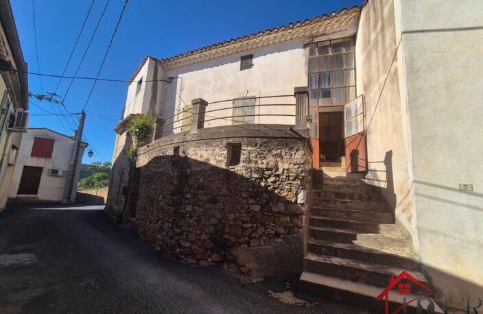 Maison de village avec garage et potentiel — photo 2