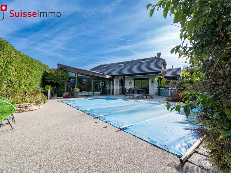 Maison  7 pièces 143 m2 / piscine / DPE C — photo 1