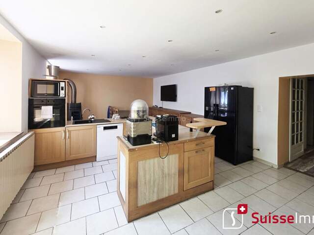 Maison Fontenelle-montby 5 pièce(s) 141 m2 — photo du bien