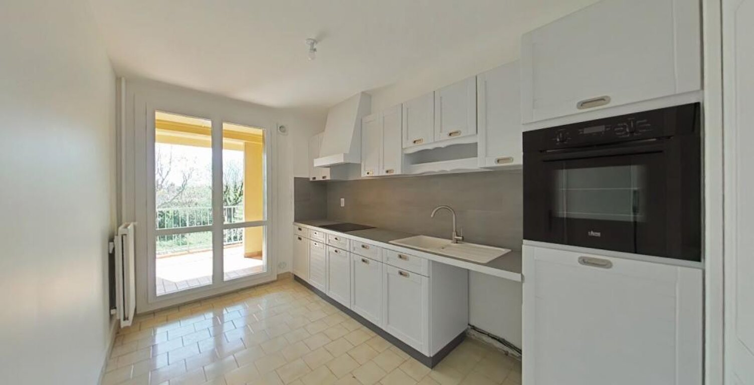 Appartement avec garage  À Louer / chauffage et eau chaude compris — photo 1