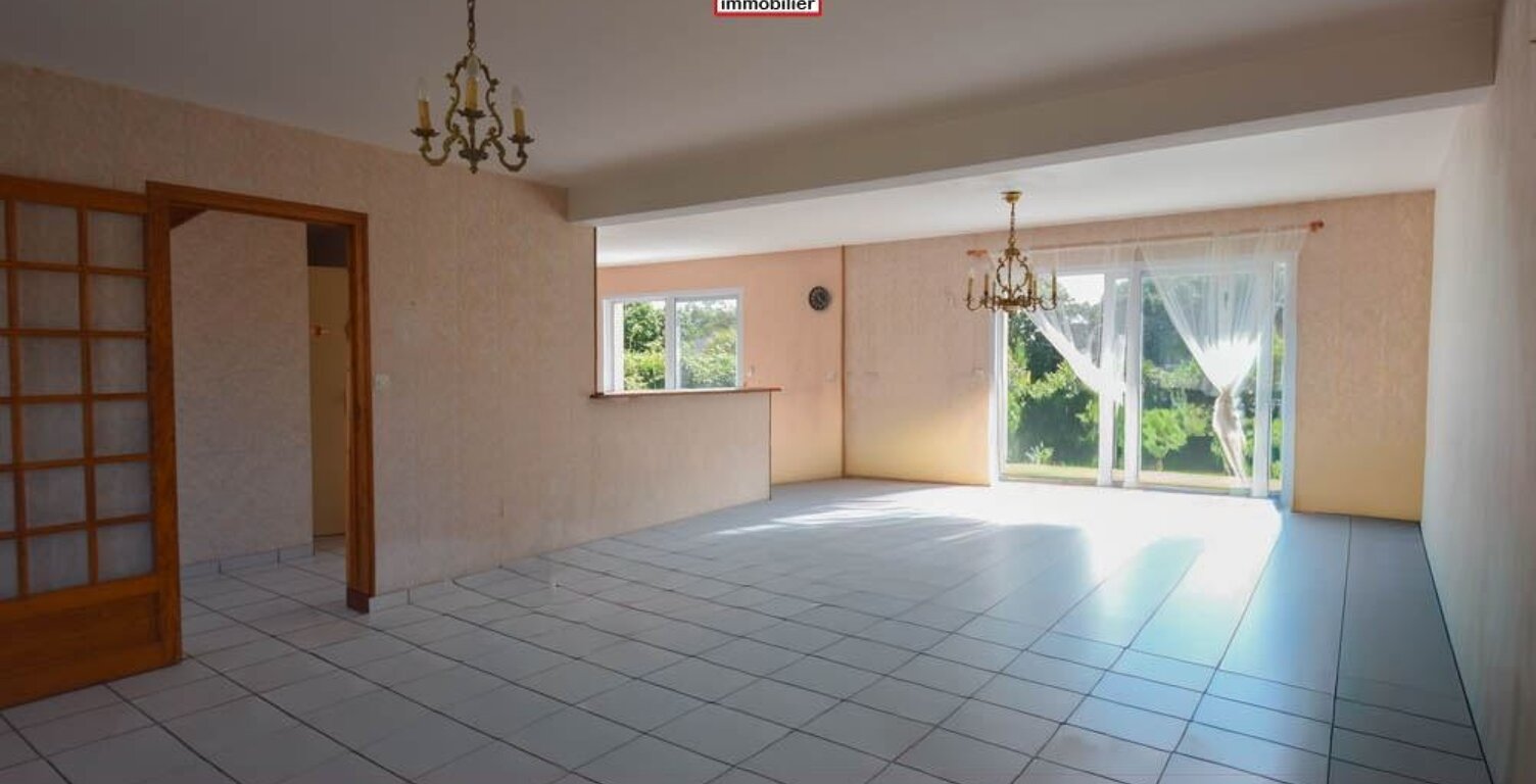FINISTERE - Landerneau (29800) - A VENDRE - MAISON INDIVIDUELLE DE 134 M²- 5 CHAMBRES - JARDIN CLOS DE 1100M² - SOUS SOL COMPLET - GARAGE - DPE C — photo 1