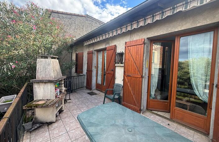 En exclusivité, Maison  de village jardin garage et  local professionnel  5 pièce(s) 220 m2 — photo 3