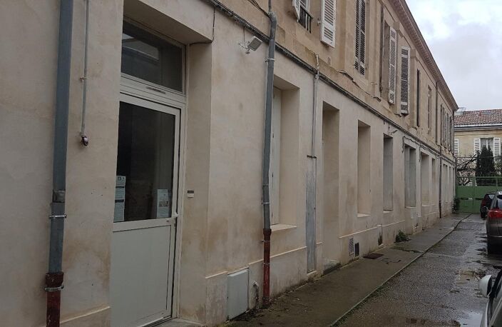 T2 — photo 2