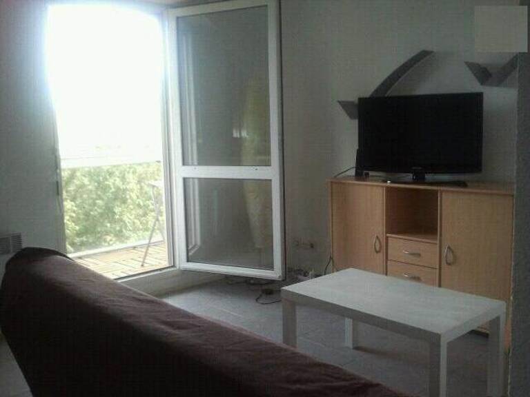 T1 — photo 1