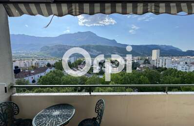 Appartement À Vendre — photo du bien