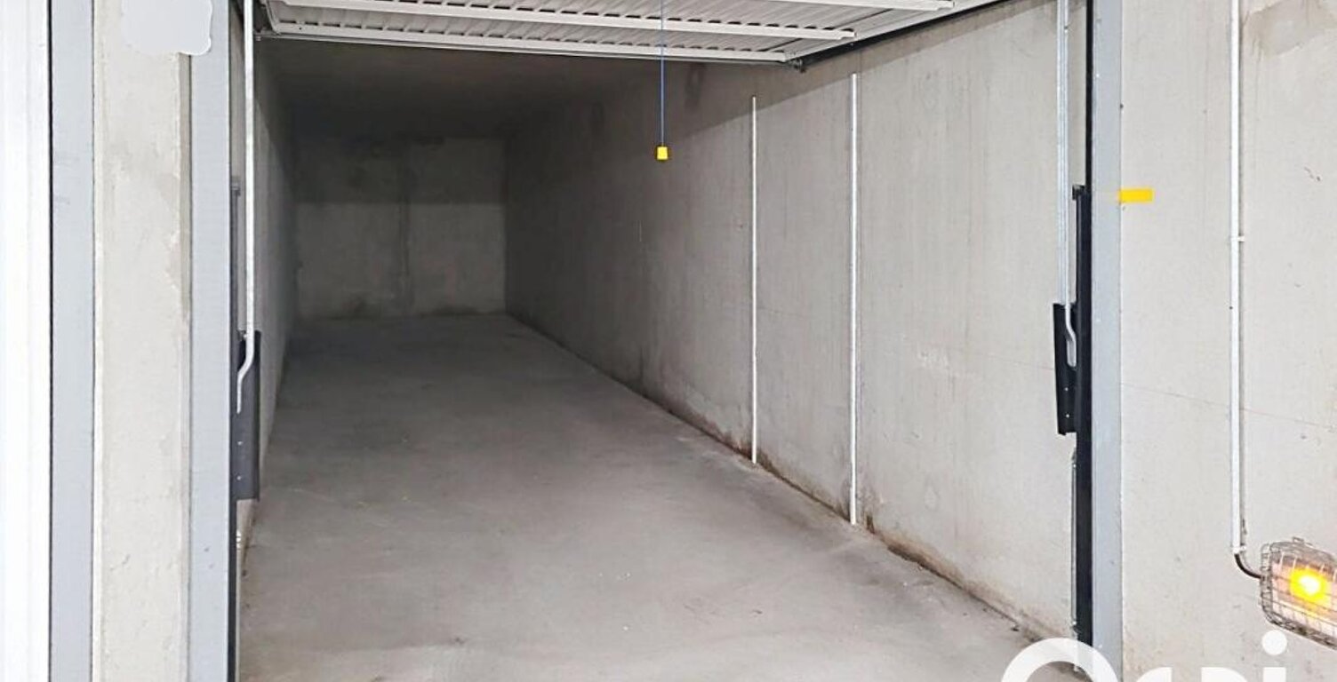 Parking À Vendre — photo 1