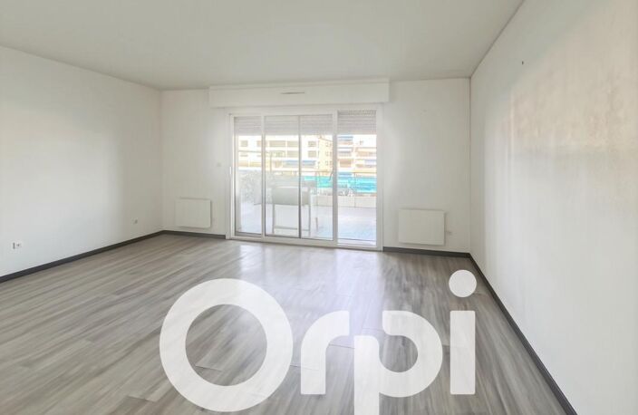 Appartement À Vendre 3 chambres vue canal et mer terrasse — photo 4