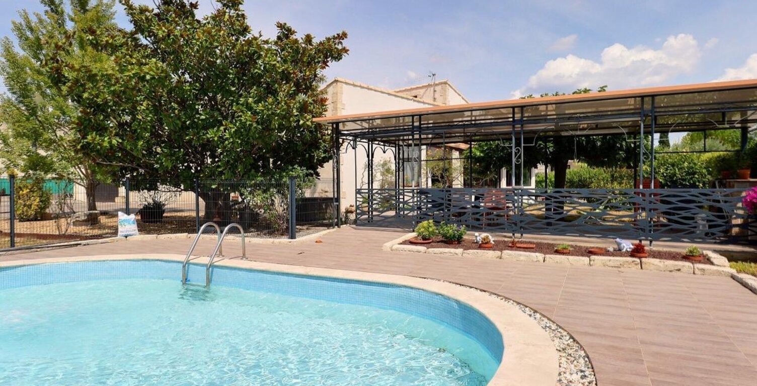 Villa F4 de plain-pied + Appartement T2 sur une parcelle de 1205 m2 avec piscine — photo 1