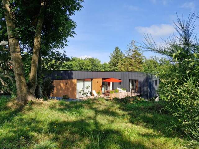 Maison d'architecte entièrement de plain-pied à PENVERN — photo du bien