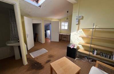 Appartement À Vendre — photo du bien