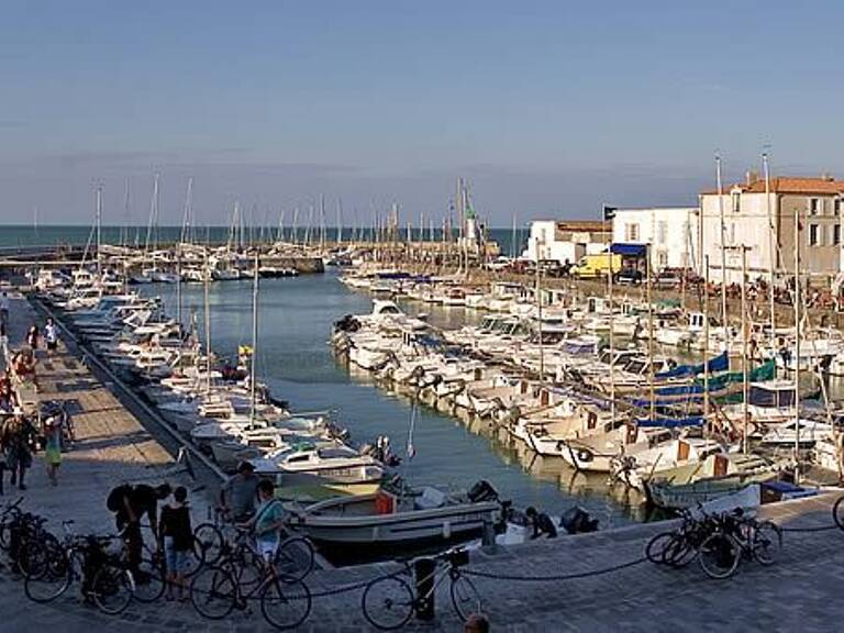 Cession Droit au Bail - La Flotte en Ré — photo 1