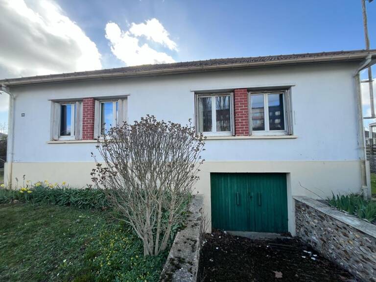 Maison À Vendre — photo 1