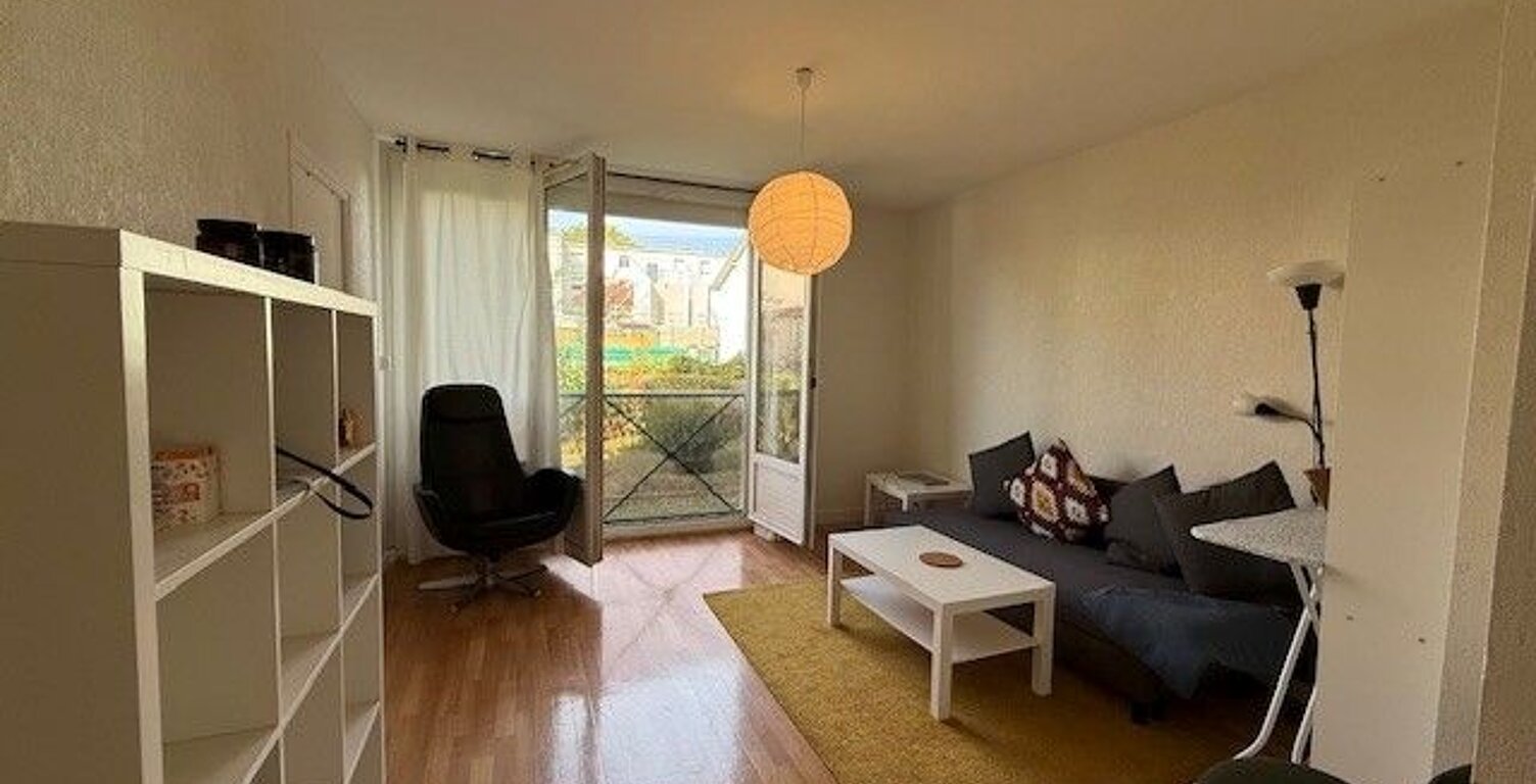 Appartement À Louer — photo 1