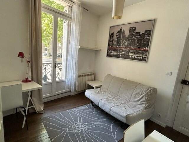 TOURS Mirabeau studio meublé de 15 m² — photo du bien