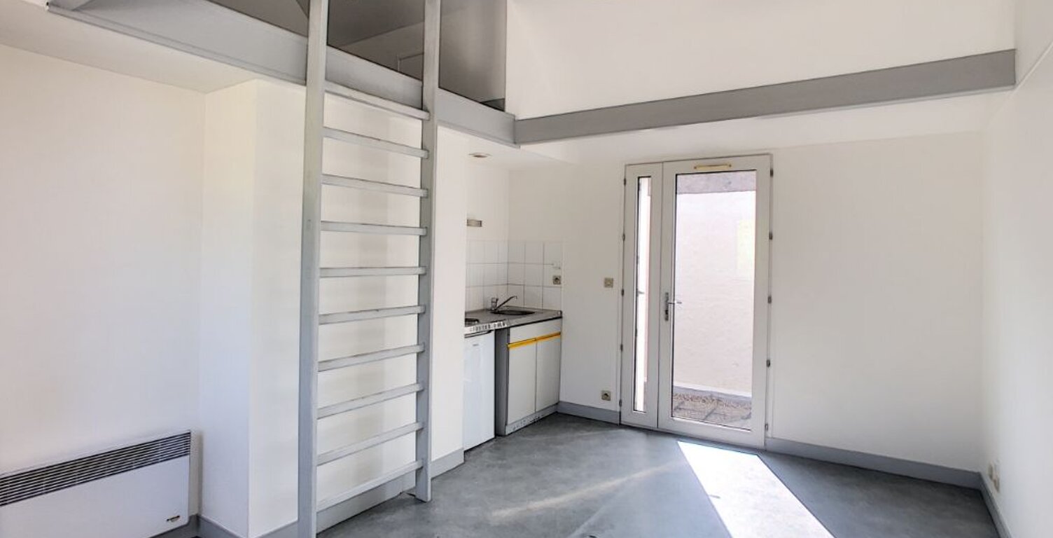 TOURS Halles studio 22.58 m² + terrasse (5) — photo 1