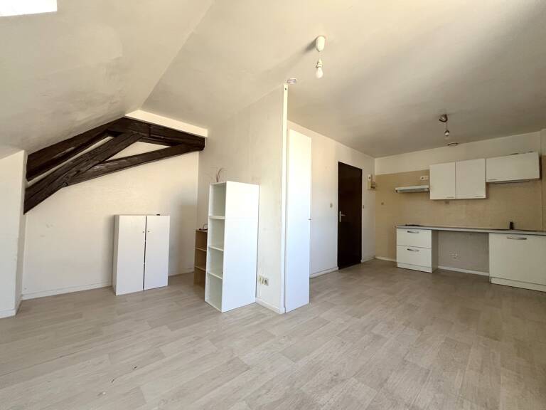 ARC SUR TILLE - T1 de 21,10m² (27,39m² au sol) avec grenier — photo 1