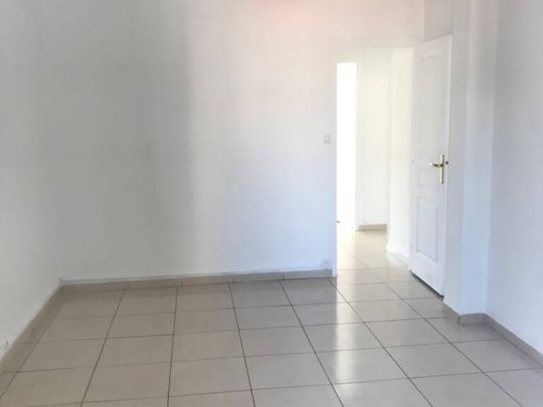 Appartement de 73m2 à louer sur Marseille 04 — photo 1