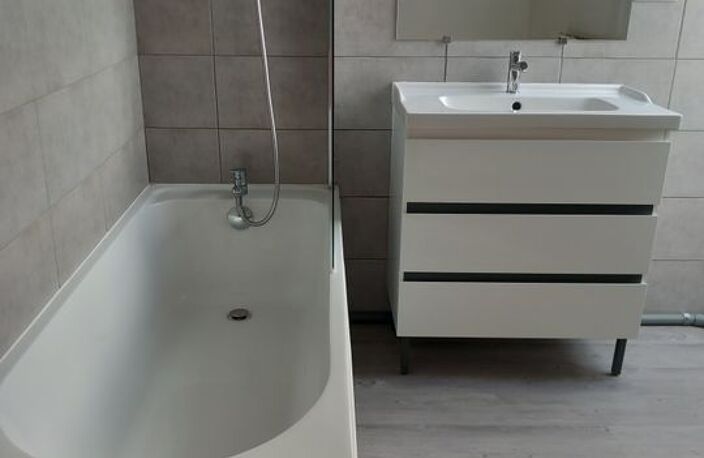 Appartement de 84m2 à louer sur Commana — photo 3