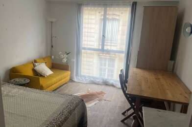 Appartement 1 pièces 1075 €