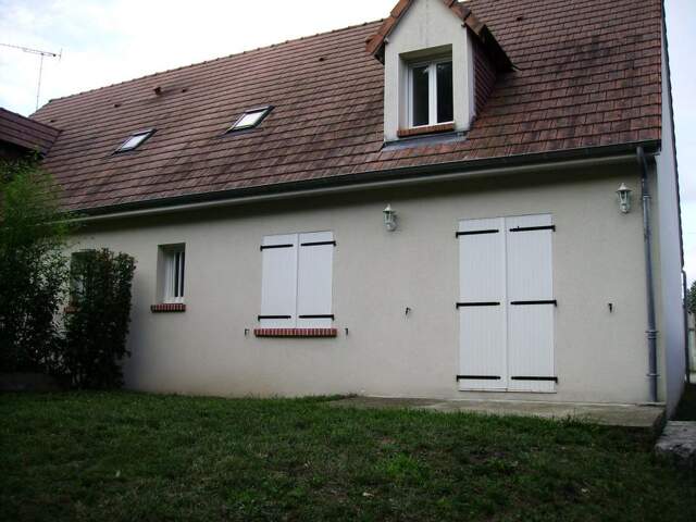 Maison de 100m2 à louer sur Contres — photo du bien