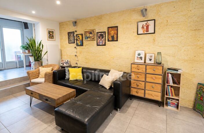 BORDEAUX RIVE DROITE - LORMONT BOURG PROCHE MAIRIE - MAISON RENOVEE 3 PECES 62M2 AVEC JARDIN — photo 3