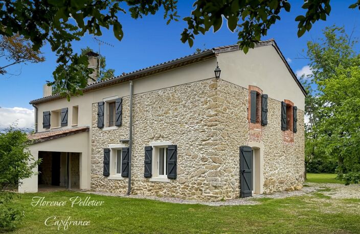 Maison en pierre rénovée, sans vis-à-vis, 175 m² sur 5 600 m² – environnement exceptionnel à 40 min de Toulouse & Castres — photo 2