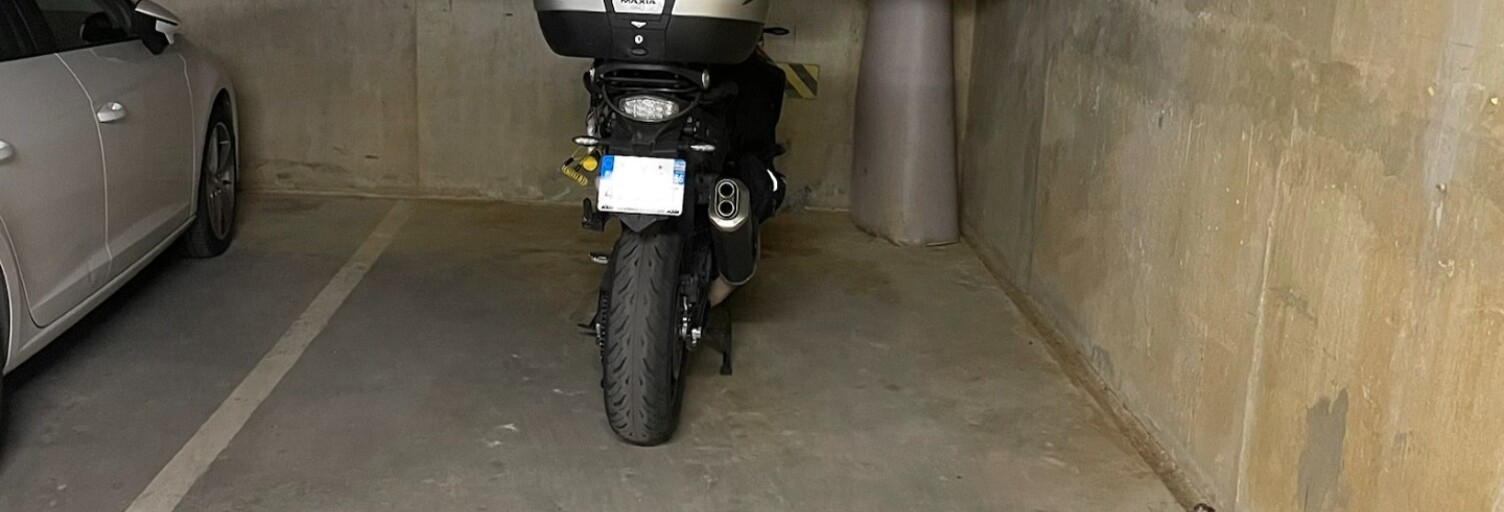 Garage  13 m² à vendre à Montlhéry (91310)