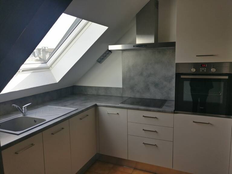 Appartement à louer 3 pièces STRASBOURG (67)/ NEUDORF — photo 1