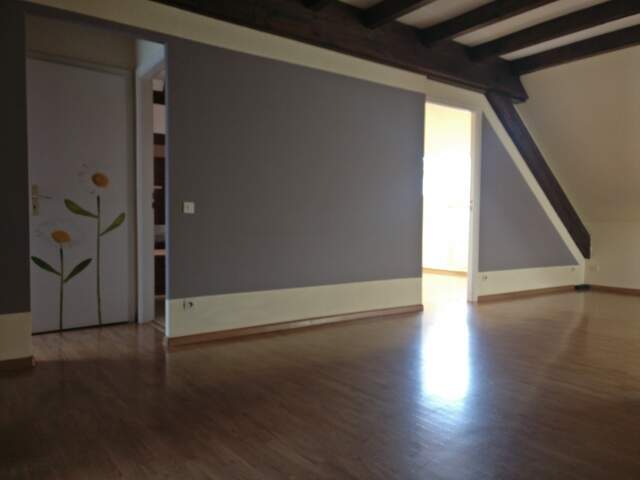 Appartement à louer 3 pièces STRASBOURG (67)/ NEUDORF — photo du bien