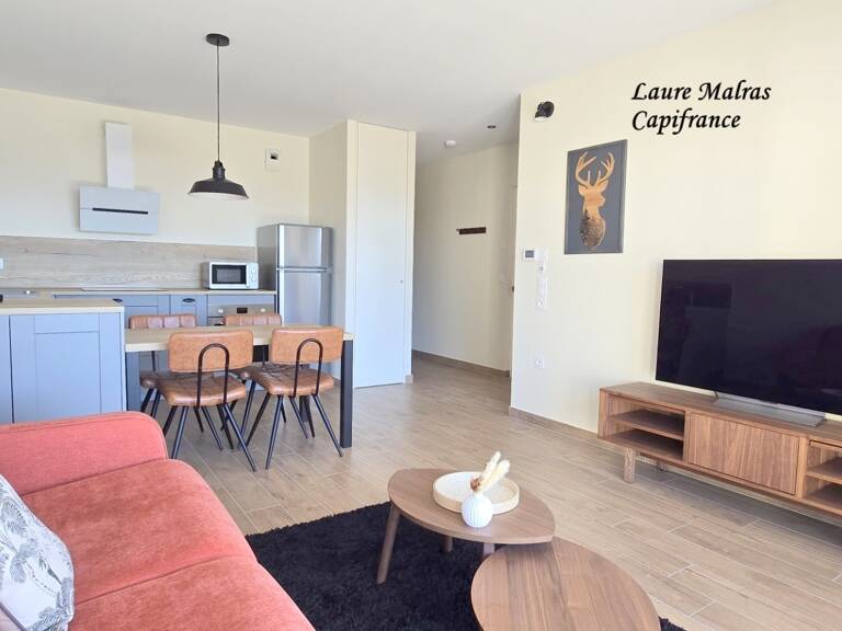 GROISY – A vendre beau T2 avec balcon, vue montagnes, cave, 2 stationnements privatifs — photo 1
