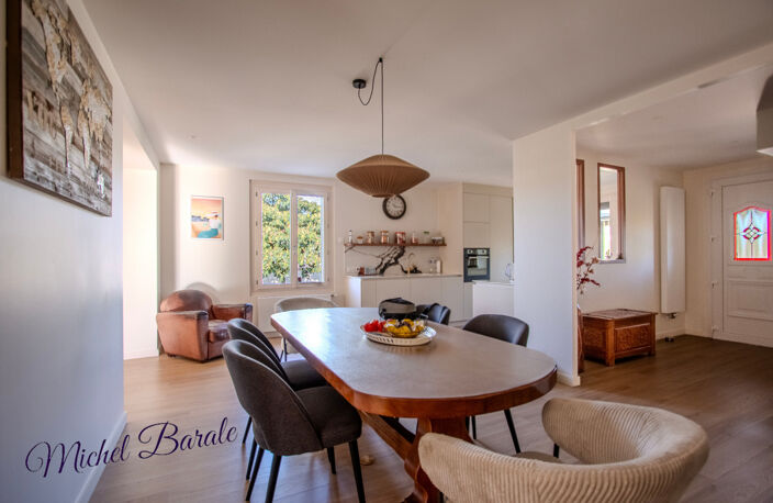 GENAS – PROPRIÉTÉ LUXE & PRESTIGE – 131 M² – SOUS-SOL 100 M² – TERRAIN 1 118 M² — photo 3