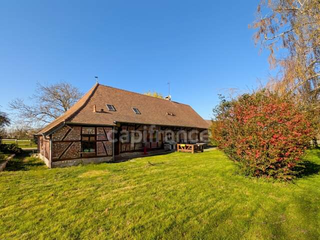 Rare à Lessard-en-Bresse : Ferme Bressane de 159 m2 Dépendance d'Exception et terrain de 8753 m2 — photo du bien